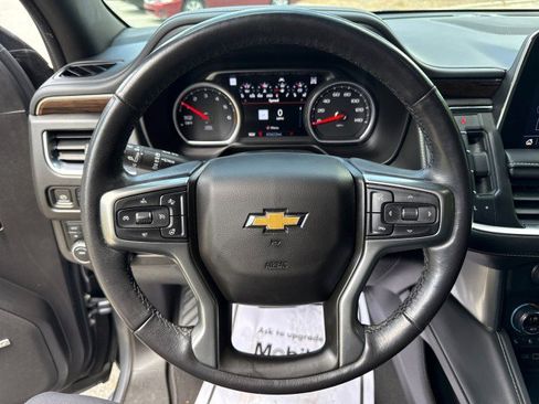 Used 2021 Chevrolet Suburban Premier AWD/4WD image 24