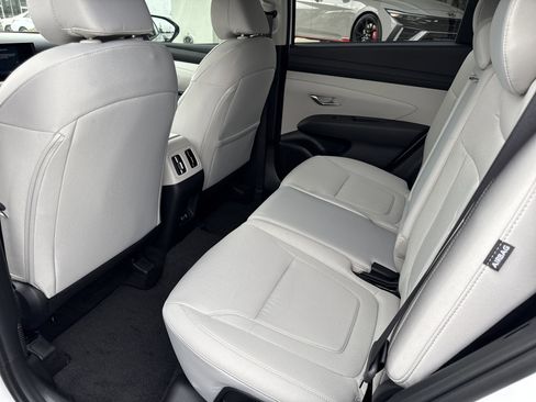 New 2026 Hyundai Tucson SEL image 13