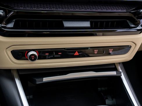 New 2026 BMW 330i xDrive Sedan w/ Premium Package image 29