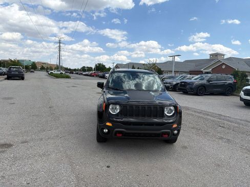 Used 2022 Jeep Renegade Trailhawk w/ Sun/Sound Group AWD/4WD image 13