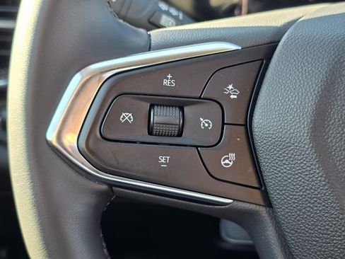 Used 2025 Chevrolet Trax ACTIV w/ Driver Confidence Package image 20