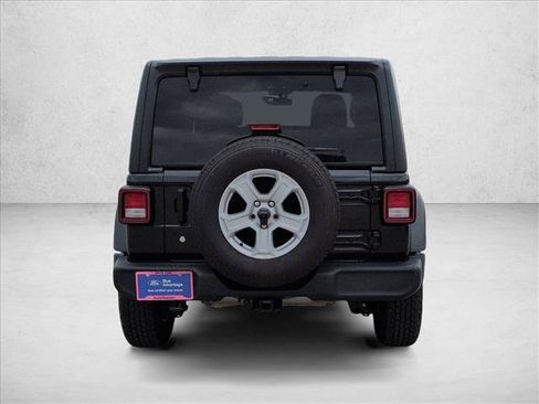 Used 2020 Jeep Wrangler Unlimited Sport S AWD/4WD image 7