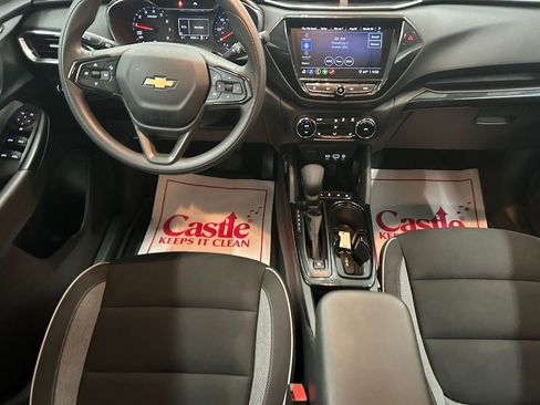 Used 2023 Chevrolet TrailBlazer LT w/ Convenience Package FWD image 26