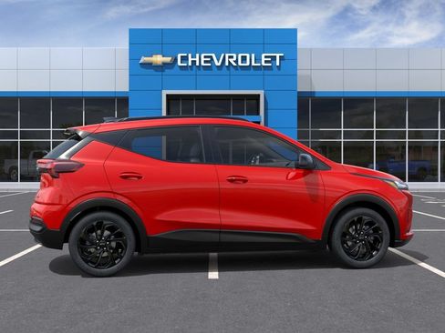 New 2027 Chevrolet Bolt RS w/ Technology Package FWD image 5