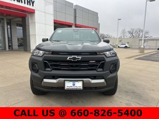 Used 2024 Chevrolet Colorado Trail Boss w/ Technology Package video 2