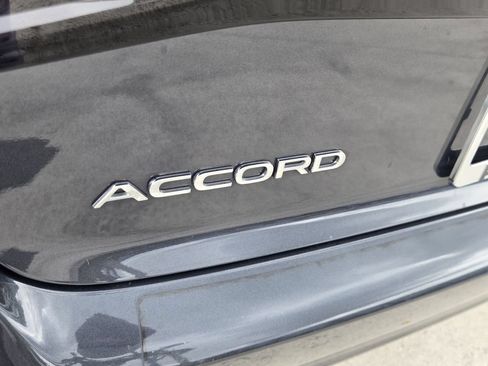 Certified 2023 Honda Accord EX image 15