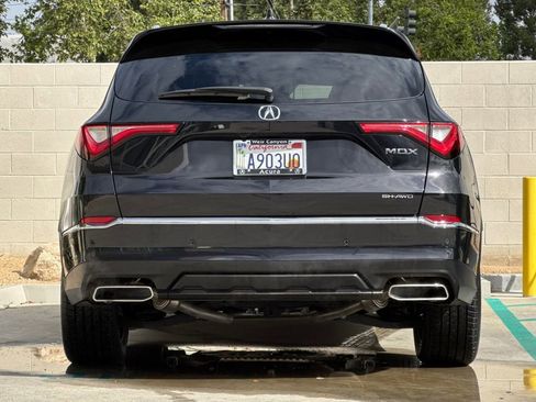 Certified 2023 Acura MDX SH-AWD w/ Advance Package image 9