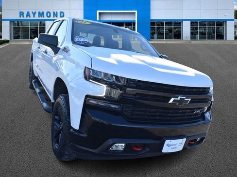 Certified 2021 Chevrolet Silverado 1500 LT Trail Boss w/ Convenience Package II image 10