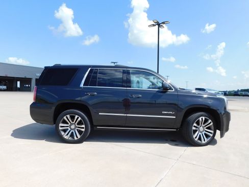 Used 2020 GMC Yukon Denali w/ Denali Ultimate Package image 5