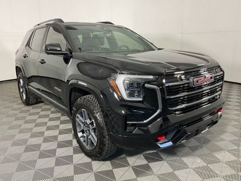 Used 2026 GMC Terrain AT4 w/ Convenience Package III AWD/4WD image 3