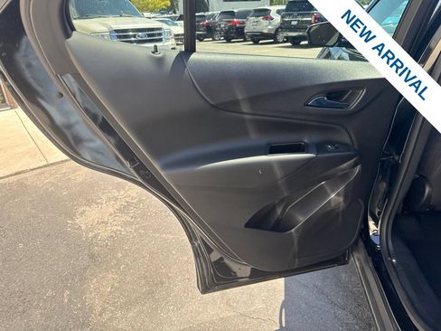 Used 2023 Chevrolet Equinox LT FWD image 15