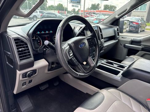 Used 2018 Ford F150 XLT w/ Equipment Group 302A Luxury image 8