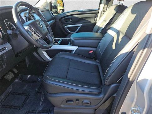 Used 2018 Nissan Titan PRO-4X w/ Pro-4x Utility Package image 13