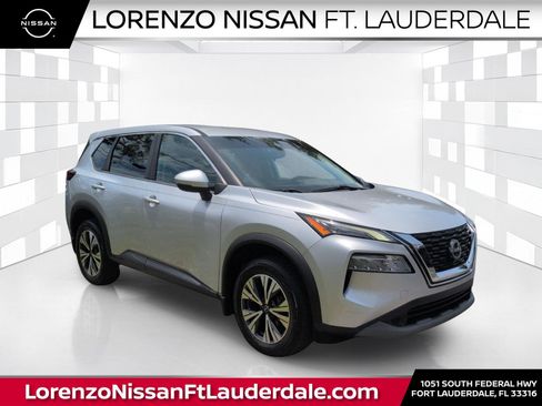 Used 2022 Nissan Rogue SV FWD image 1