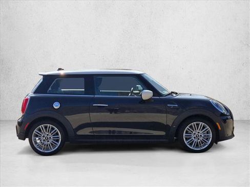 Certified 2024 MINI Cooper S image 4