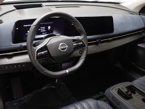 Used 2023 Nissan Ariya PLATINUM+ image 6
