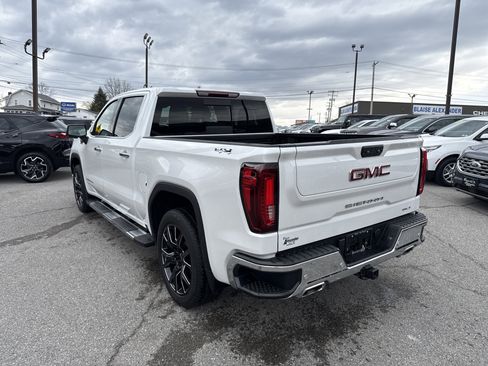 Used 2022 GMC Sierra 1500 SLT w/ SLT Premium Plus Package image 5