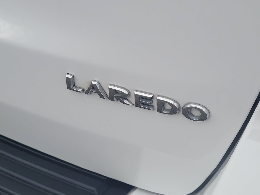 Used 2020 Jeep Grand Cherokee Laredo AWD/4WD image 7