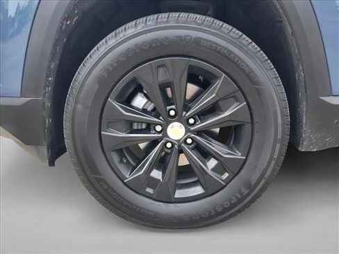Certified 2026 Chevrolet Equinox LT w/ LPO, Floor Liner Package FWD image 10