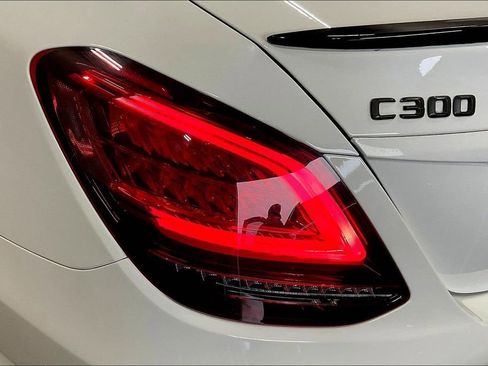 Used 2021 Mercedes-Benz C 300 4MATIC Sedan image 23