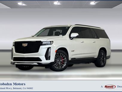 Used 2023 Cadillac Escalade ESV V
