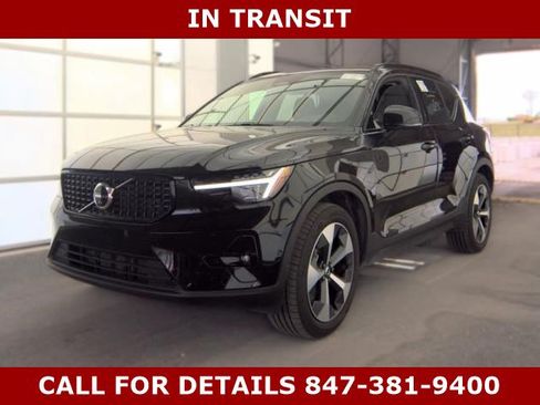 Used 2026 Volvo XC40 B5 Plus AWD/4WD image 1