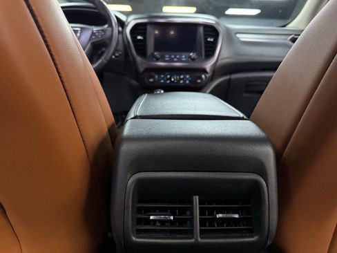 Used 2017 GMC Acadia SLT image 42