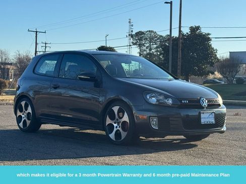 Used 2010 Volkswagen GTI 2-Door image 11