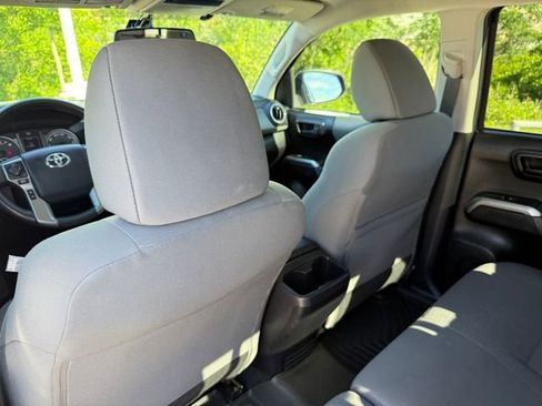 Used 2017 Toyota Tacoma SR5 w/ Tow Package image 24