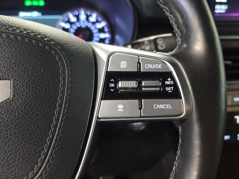 Used 2022 Kia Telluride SX w/ SX Prestige Package image 17