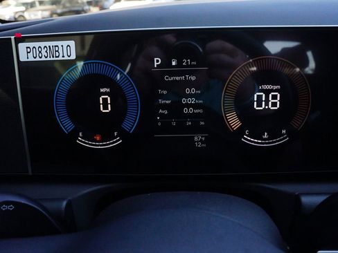 New 2026 Hyundai Santa Cruz SE image 11