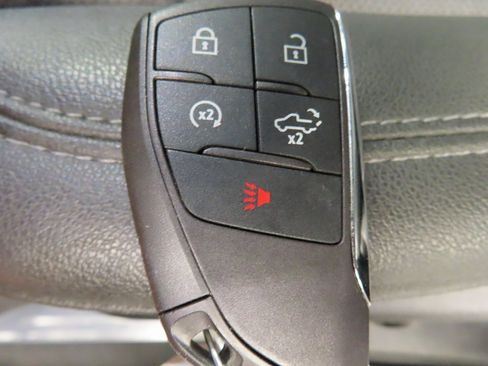 Used 2024 GMC Sierra 2500 SLT w/ SLT Premium Package image 78