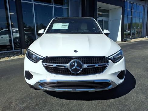 Certified 2026 Mercedes-Benz GLC 300 GLC 300 image 9