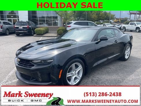Used 2023 Chevrolet Camaro LT image 2