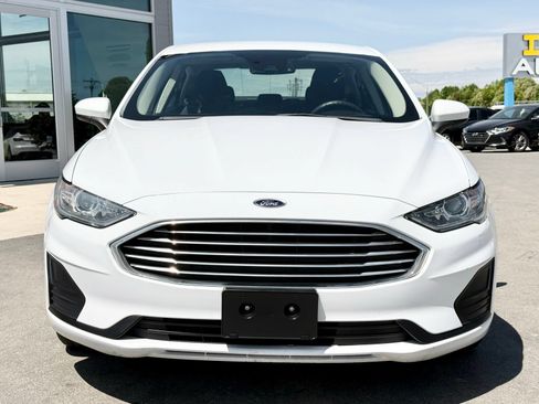 Used 2019 Ford Fusion SE FWD image 5