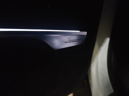 Used 2017 Audi Q7 3.0T Premium Plus w/ Premium Plus Package image 7