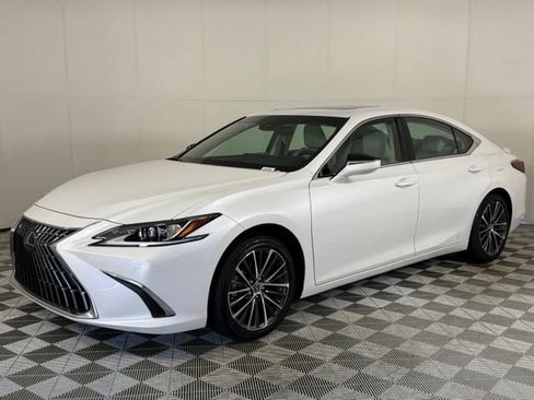 Certified 2025 Lexus ES 300h w/ Premium Package FWD image 2