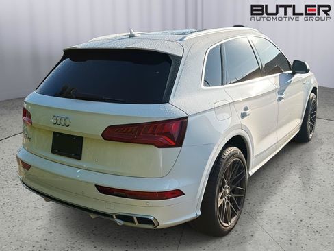 Used 2018 Audi SQ5 Prestige AWD/4WD image 9