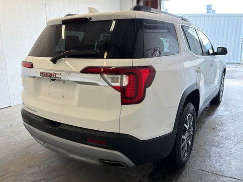 Used 2023 GMC Acadia SLT FWD image 5