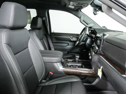 New 2026 GMC Sierra 1500 Elevation w/ Elevation Premium Package image 23