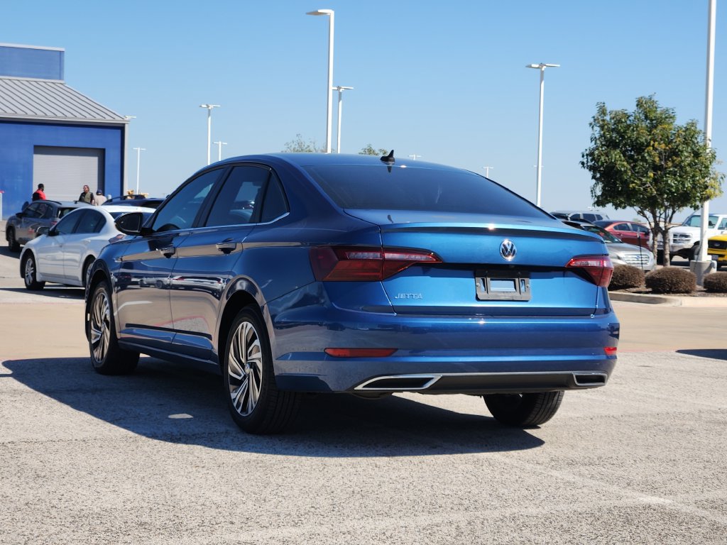 Used 2020 Volkswagen Jetta SEL Premium FWD image 4