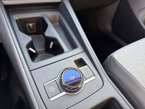 Certified 2026 Volkswagen Tiguan S FWD image 28