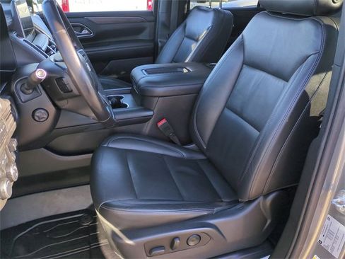 Used 2021 Chevrolet Tahoe LT w/ LT Signature Package image 20