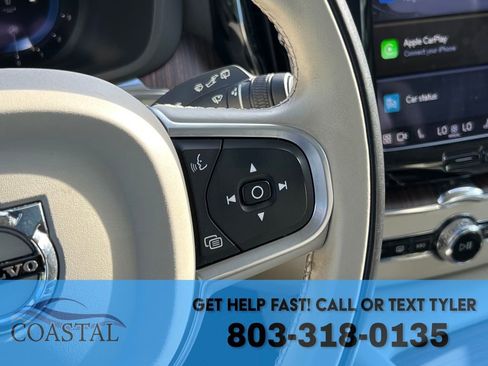 Used 2022 Volvo XC60 B5 Momentum image 36