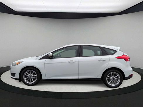 Used 2015 Ford Focus SE image 5