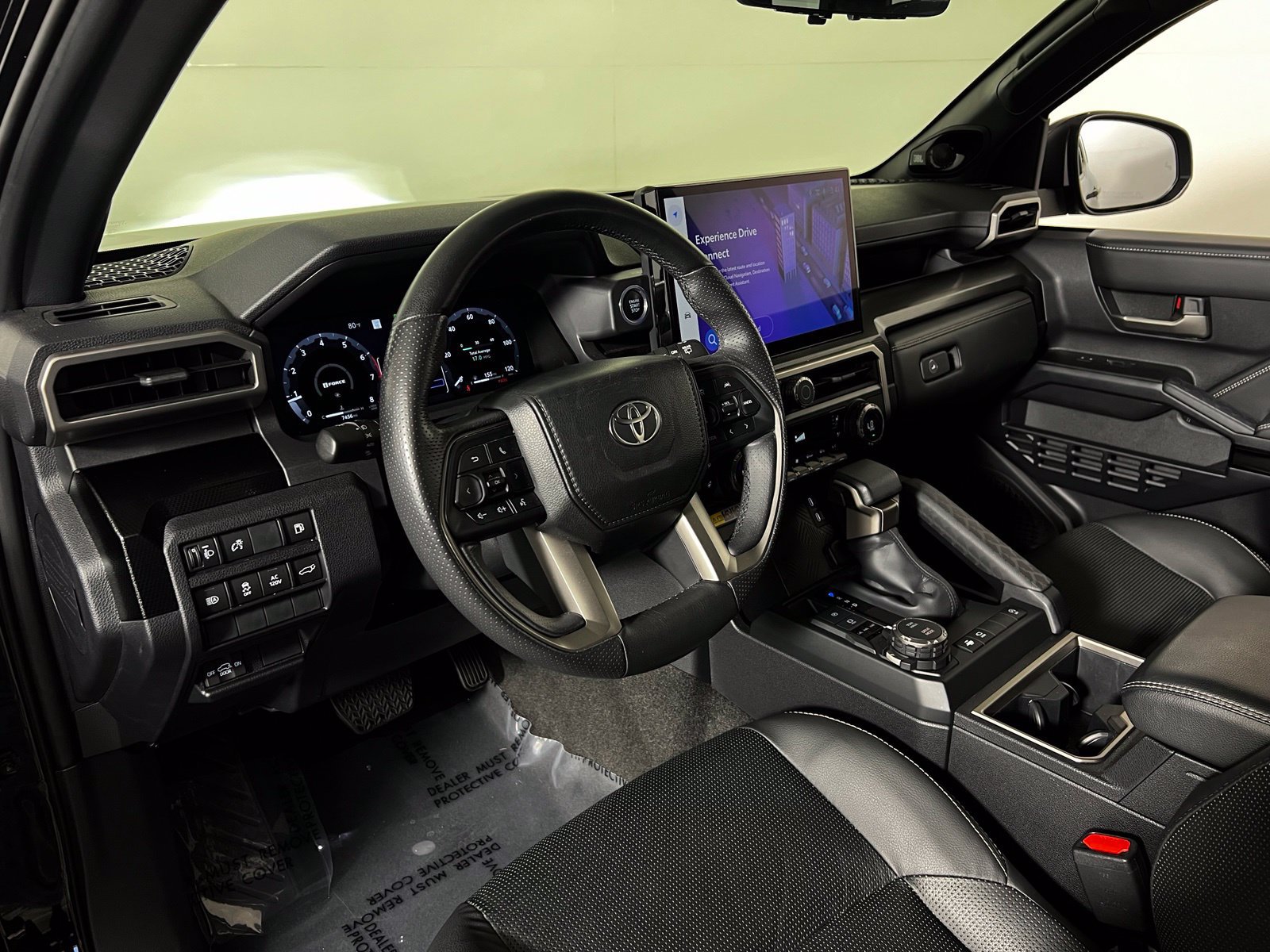 Used 2025 Toyota 4Runner Limited AWD/4WD image 10