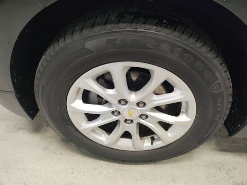 Used 2018 Chevrolet Equinox LS FWD image 19