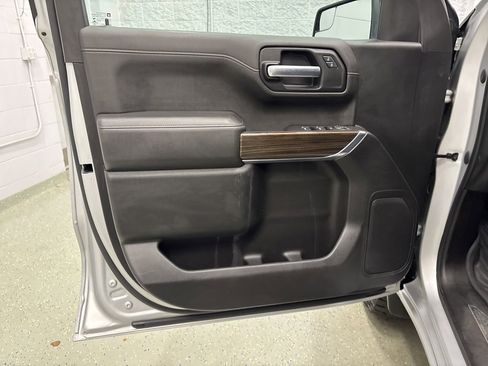 Used 2020 Chevrolet Silverado 1500 LT Trail Boss w/ Convenience Package image 15