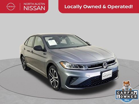 Used 2025 Volkswagen Jetta Sport FWD image 1