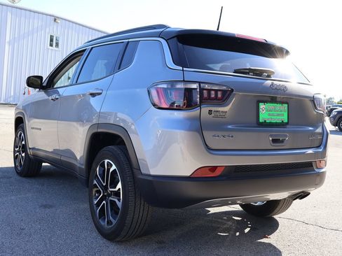 Used 2022 Jeep Compass Limited AWD/4WD image 3